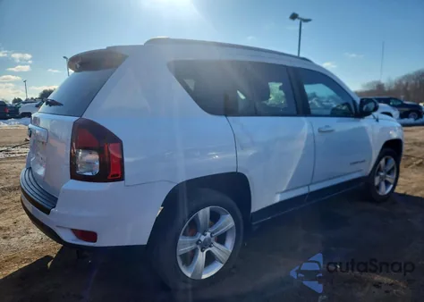 2017 Jeep Compass Sport z USA, uszkodzony, nr VIN 1C4NJCBA7HD123311